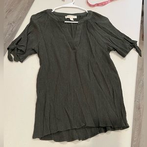 Michael Kors short sleeve blouse M